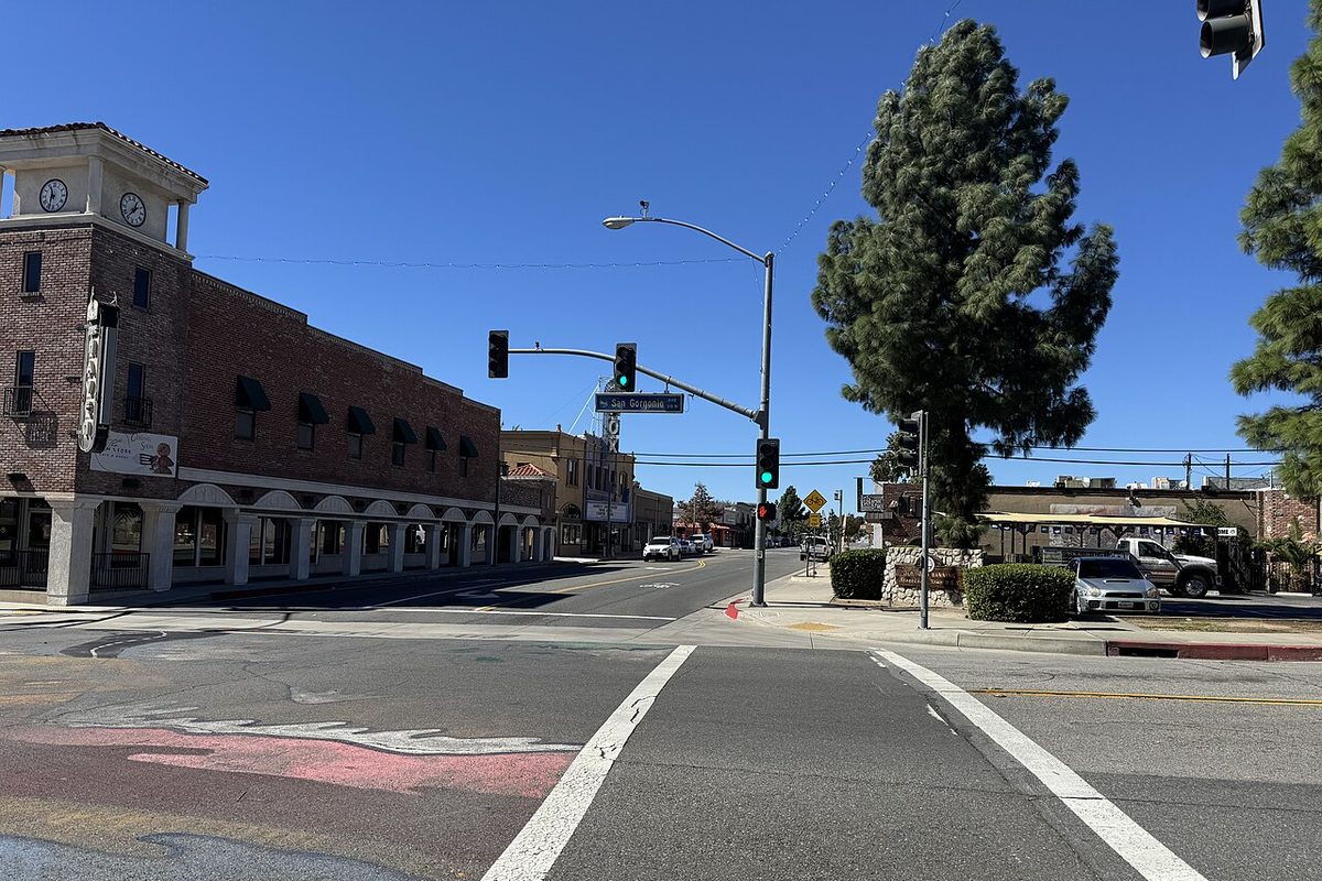Downtown Banning, California, at Ramsey Street and San Gorgonio Avenue